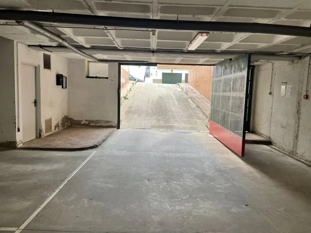 Av Andalucia - Tarifa - Parking Incluido contacts